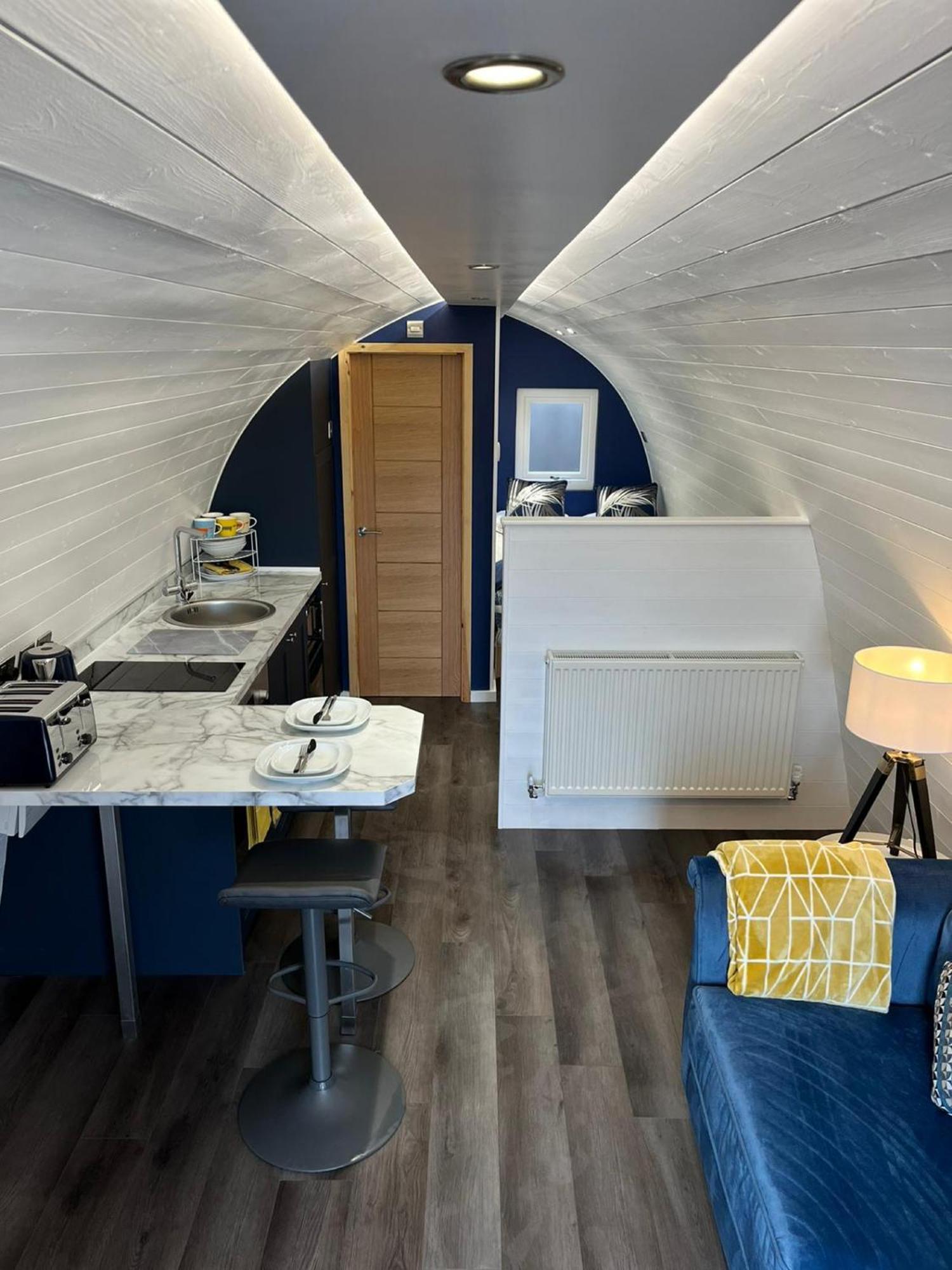 Peacock Lake Glamping نوتينغهام الغرفة الصورة